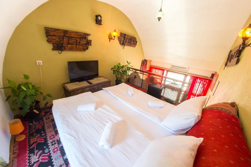 Cozy Studio Apartment Next To The Old Bridge Mostar Exterior foto